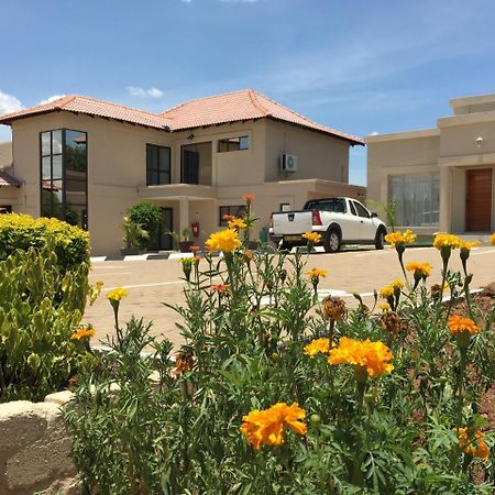 Hill View Inn Serowe Luaran gambar