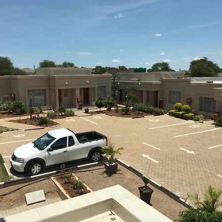 Hill View Inn Serowe Luaran gambar