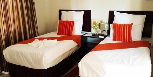 Hill View Inn Serowe Luaran gambar