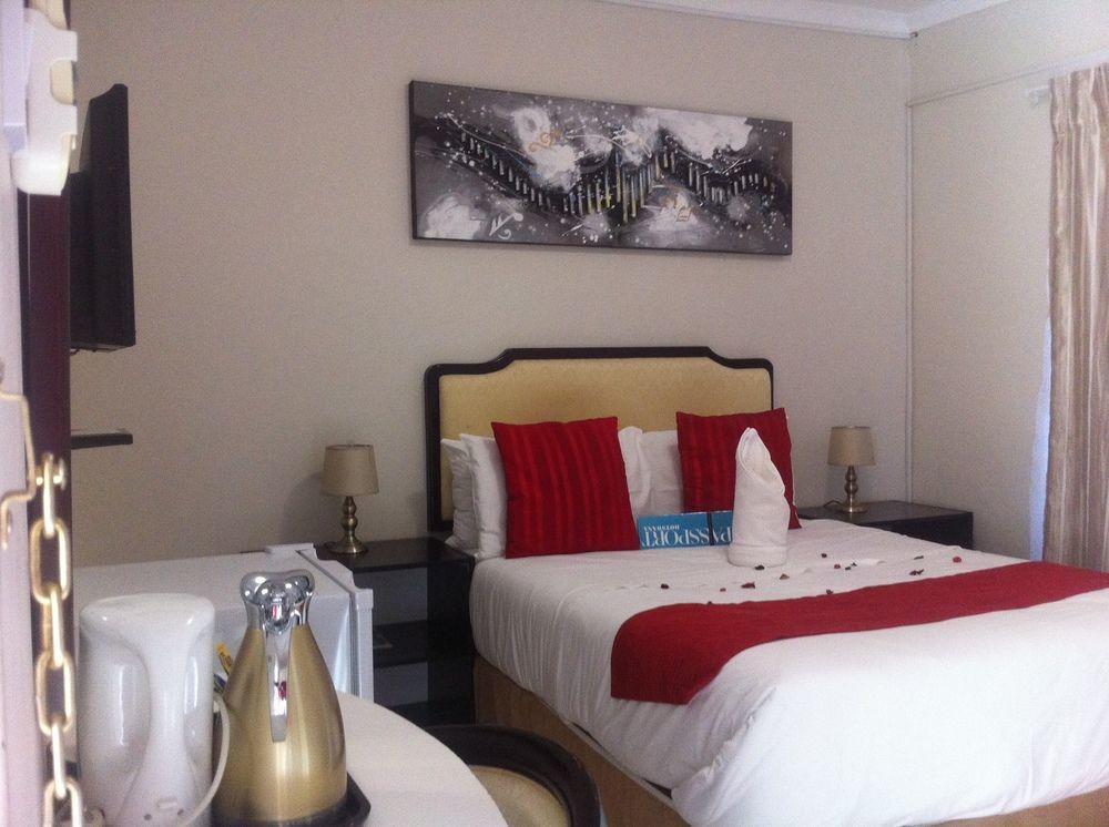 Hill View Inn Serowe Luaran gambar