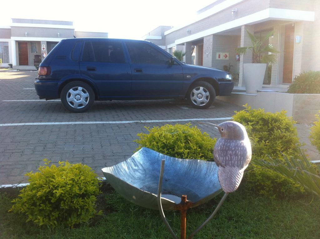 Hill View Inn Serowe Luaran gambar